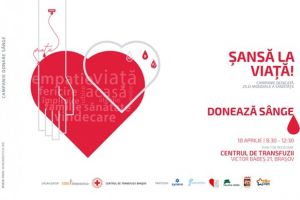 Donează sânge şi primeşti şi o carte în semn de mulţumire