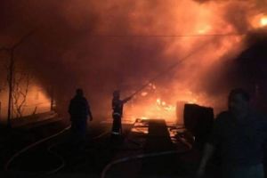 Intervenţie a pompierilor din Blaj, pentru stingerea unui incendiu izbucnit la instalaţia de iluminat public din Crăciunelu de Jos