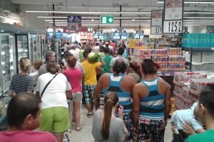 ATENȚIE de unde cumpăraţi ACEST ALIMENT! PESTE 1000 de tone sunt INFECTATE cu o BACTERIE extrem de periculoasă