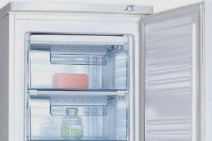 Câteva reguli de folosire eficientă a spaţiului dintr-un congelator