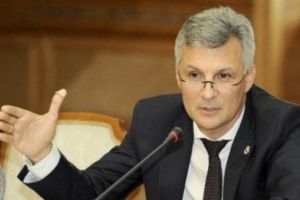 Puncte de vedere… “ISĂRESCU ĂSTA – ALE CUI INTERESE LE REPREZINTĂ?!… CÂT ÎL MAI SUPORTĂM P-ĂSTA?!…”