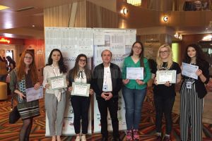 Premii pentru eleve din judeţ la Olimpiada de limba şi literatura română