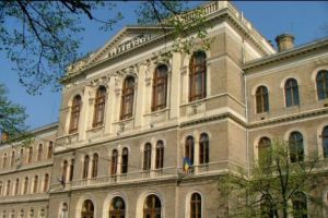 UBB protestează faţă de repartizarea locurilor bugetate pentru Admiterea 2018