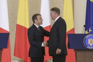 Preşedintele Franţei – Salut munca preşedintelui Iohannis, care nu îşi lasă ţara din mână