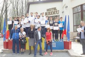 FOTO: Alexandru Orian – vicecampion naţional la copii 2, CSȘ Blaj – bronz pe echipe, la juniori 2 –  la naţionalele de cros