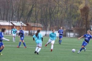 Primul punct pentru Ladies, liderul favorizat