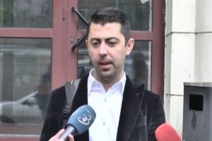 Vlad Cosma a dus un ghiozdan de probe la Parchetul General