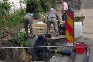 Sute de locuitori din Zamca, fără apă caldă de o lună de zile