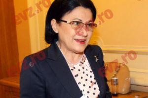 Revolta intelectualilor - Ecaterina Andronescu, adevărul despre dezastrul din Educaţie: „În ultimii şapte ani, 200.000 de ingineri au părăsit România. Este îngrozitor”