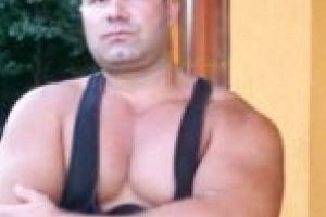 Interlopi cu protecţie?! Rumburak din Berzasca, încătuşat după o serie întreagă de violenţe. În Bucureşti!