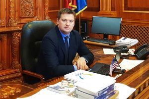 Deputatul PMP Galaţi Cătălin Cristache vrea desecretizarea contractului de privatizare a SIDEX