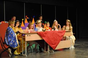 Programul al Festivalului-Concurs de teatru Școlar