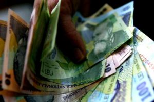 Câţi bani a pierdut fiecare român care cotizează la Pilonul II de pensii