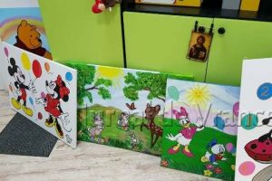 FOTO: Mickey şi Donald le alină suferinţele copiilor internaţi la Pediatria Spitalului Judeţean Focşani