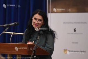 Pintea: Scăderile de salarii la unii angajaţi din sănătate nu sunt „atât de dramatice” şi s-au găsit soluţii