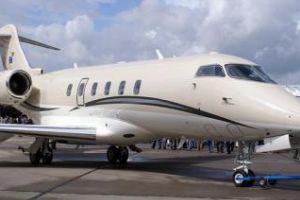 Banca Transilvania vinde avionul de lux al miliardarului Ioan Niculae