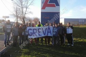 Greva de la AsoCromsteel s-a încheiat! Salariaţii au obţinut drepturile solicitate