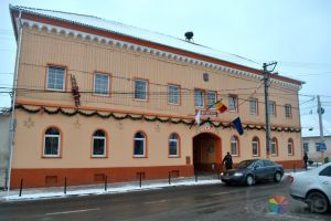 Percheziţii la Primăria Ghimbav