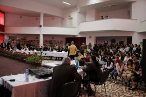 Simpozionul internaţional „Armonie prin joc şi cânt, port şi cuvânt