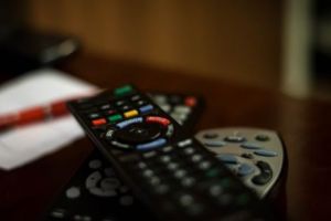 Surpriză pe piaţa media. VEDETĂ DE LA INTACT, ÎNLOCUITĂ brusc. Primele reacţii: „Dezordinea. Deci Haosul…”