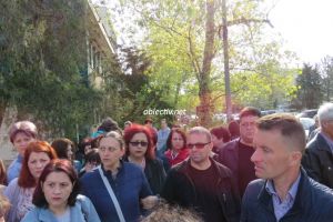 Protest la Spitalul Judeţean de Urgenţă din Slobozia, din cauza diminuării sporurilor