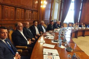 Deputatul Vasile Cocos a participat la dezbaterea cu tema Traficul ilicit de mărfuri -cauze, efecte, soluţii