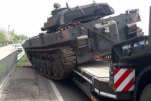 Eveniment RUTIER ȘOCANT pe DN 18. Un TANC a căzut pe ȘOSEA