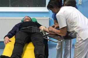 Doi copii, de 14 şi 15 ani, au fugit de poliţie, cu un moped, aproape 10 kilometri