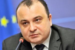 Lansare de carte: „Mai are politica vreun sens?” de Radu Carp