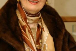 ÎPS Calinic se roagă pentru sufletul unei actriţe…