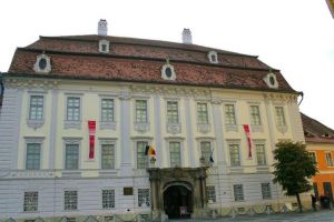 Expoziţie – experiment la Brukenthal. Merită văzută