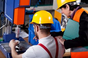 Sănătatea şi securitatea în muncă- subiect de concurs între şcolile tehnologice