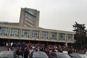 Sindicatul Promedica critică modalitatea de plată a muncii în gardă