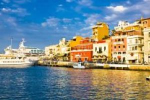 ADVERTORIAL: Insula Creta – plaja pe Insula lui Zeus