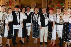 FOTO: „Balul Primăverii”, sărbătoare a tradiţiilor din Ungheni