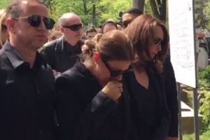 Toate imaginile de la inmormantarea Ionelei Prodan! Afla tot ce se intampla acum la cimitirul Bellu