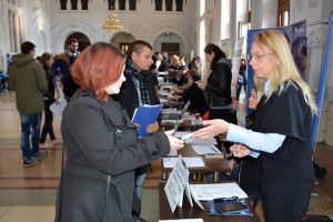 3.000 de joburi, disponibile la Bursa Locurilor de Muncă