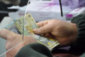 TAXA AUTO: ANAF a restituit 173 mil. lei