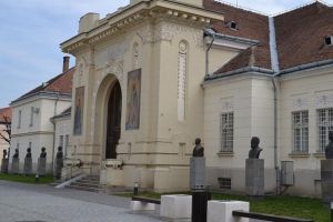 Trei busturi ale unor personalităţi care au contribuit la realizarea Marii Uniri vor fi amplasate în zona istorică a municipiului Alba Iulia