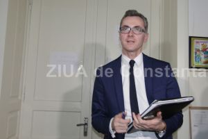 Deputatul Stelian Ion, despre modificarile codurilor: CCR primeste o putere extraordinara, efectele unor decizii deja pronuntate se vor rasfrange si cu privire la condamnarile anterioare!“