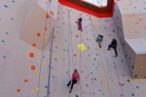 Complexul de agrement din staţiunea Şugaş-Băi îşi reîncepe activitatea în luna mai