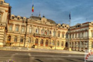 Intrarea în Palatul Administrativ, doar pe bază de cartelă