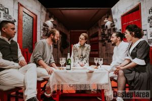 Festivalul unei comunităţi îndrăgostite de teatru