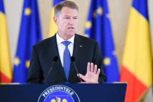 Iohannis la atac: PSD guvernează după ureche. Preşedintele a ironizat şi vizita lui Dăncilă la Vatican