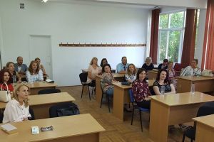 Revedere emoţionantă după 20 de ani, la Colegiul Naţional „Vasile Goldiş” (FOTO)