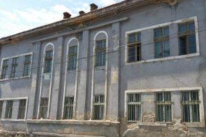 Aici va fi Muzeul Fierului. Clădirea Băncii „Agricola”din Centrul Vechi va adăposti o nouă atracţie turistică a Hunedoarei