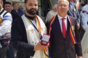 „Flacăra Centenarului” a ajuns în judeţul Covasna, adusă de „Voievozii Munţilor”