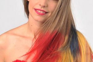 Muzica zilelor noastre:  O blondă la pult