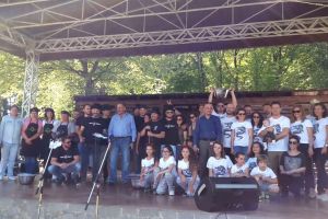 Cel mai bun gulaş, pregătit în Pădurea Schulerwald la Maialul bistriţean maghiar (VIDEO)