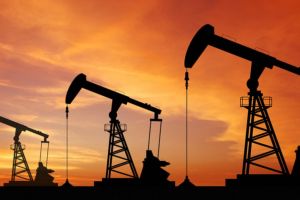 Încă o mare minciună! A CRESCUT BARILUL? CREȘTE ȘI PREȚUL CARBURANȚILOR!